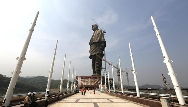 The most astonishingly high statues in the world