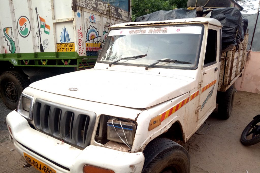 Timber-laden pick-up van seized in Balasore