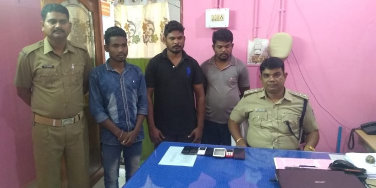 3 more fake Maoists held