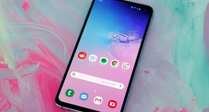 Galaxy S10 update brings slow-motion selfie videos