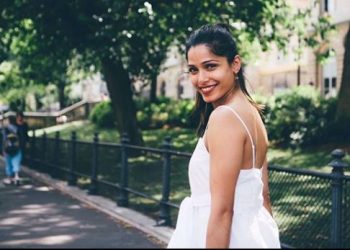 ‘Slumdog Millionaire’ actress Freida Pinto engaged to photographer Cory Tran