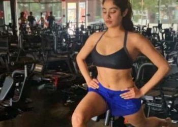 Janhvi Kapoor’s sweating gym photo goes viral