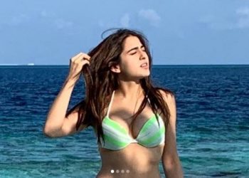 Sara Ali Khan, brother Ibrahim give sibling goals; see pics