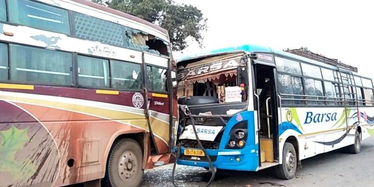 40 passengers hurt as buses collide