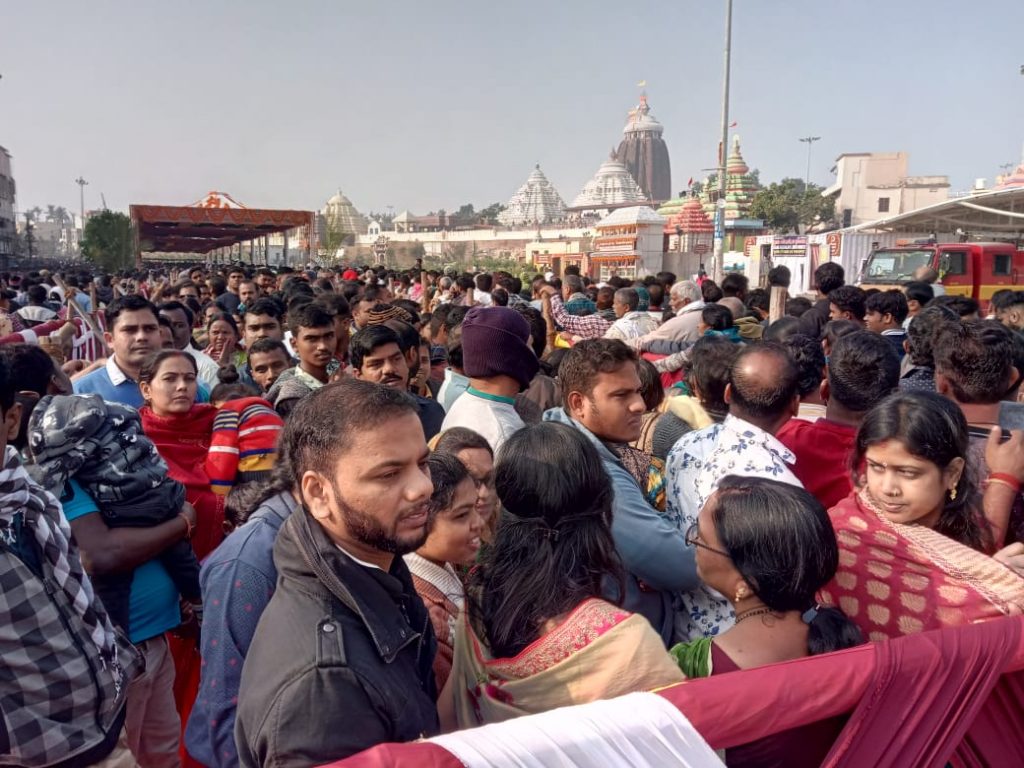 Tourists head to Puri on New Year’s Day