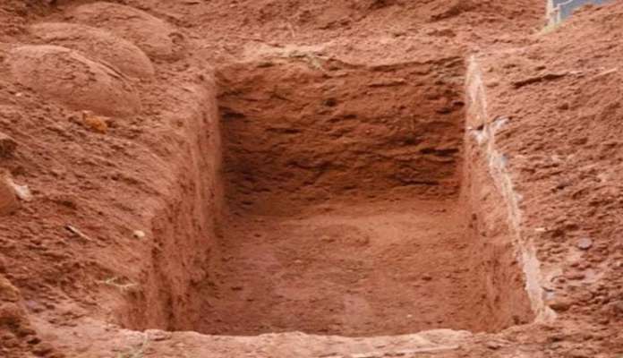 Country where prisoners dig their own graves!