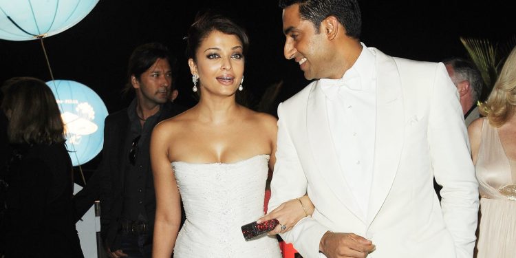 This is how birthday boy Abhishek Bachchan proposed Aishwarya Rai