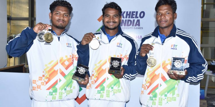 (From left): Ranjit Naik, Sraban Kumar Mandagi and Suryamani Majhi