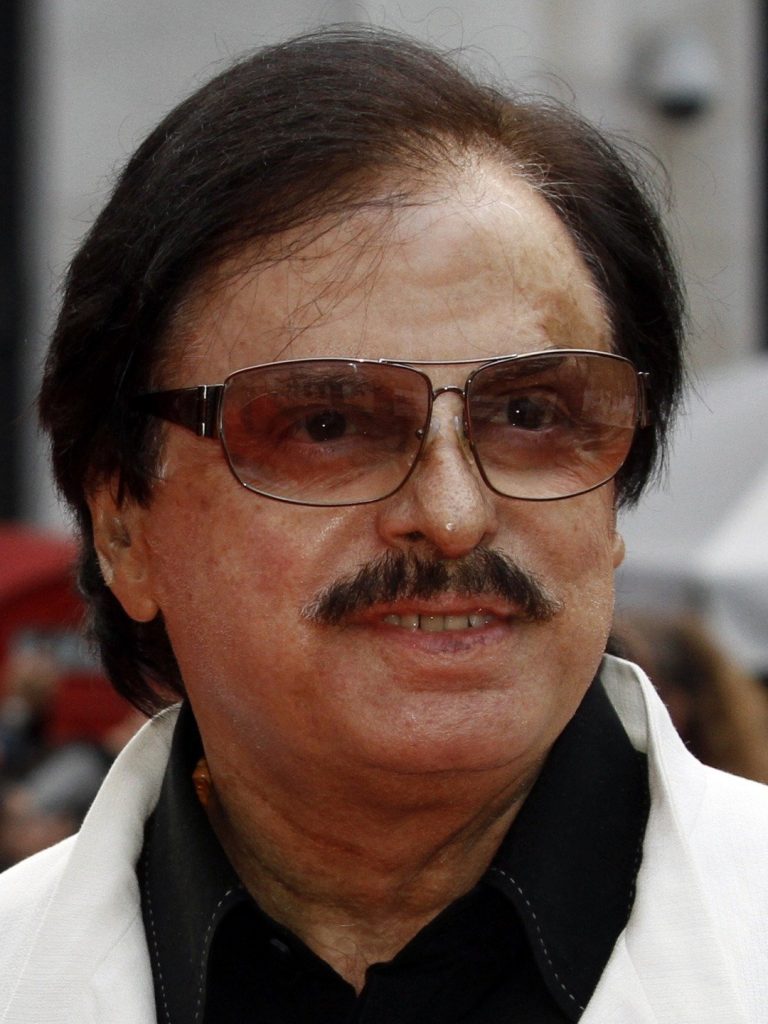 Sanjay Khan set to launch new book 'Assalamualaikum Watan'