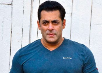 Salman Khan sends out message of unity during lockdown