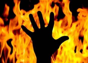 Woman immolates herself, family alleges murder by in-laws