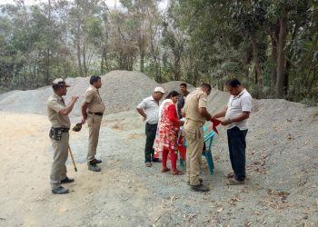 Administration raids illegal stone crushing unit in Nilagiri tehsil