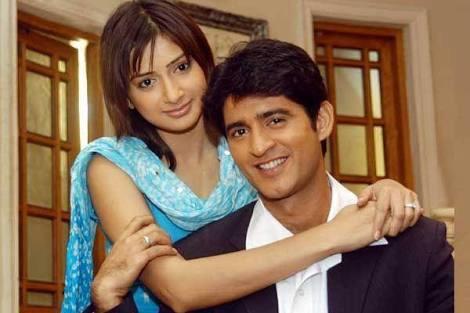 Happy birthday Hiten Tejwani; Do you know Gauri Pradhan is his second wife?