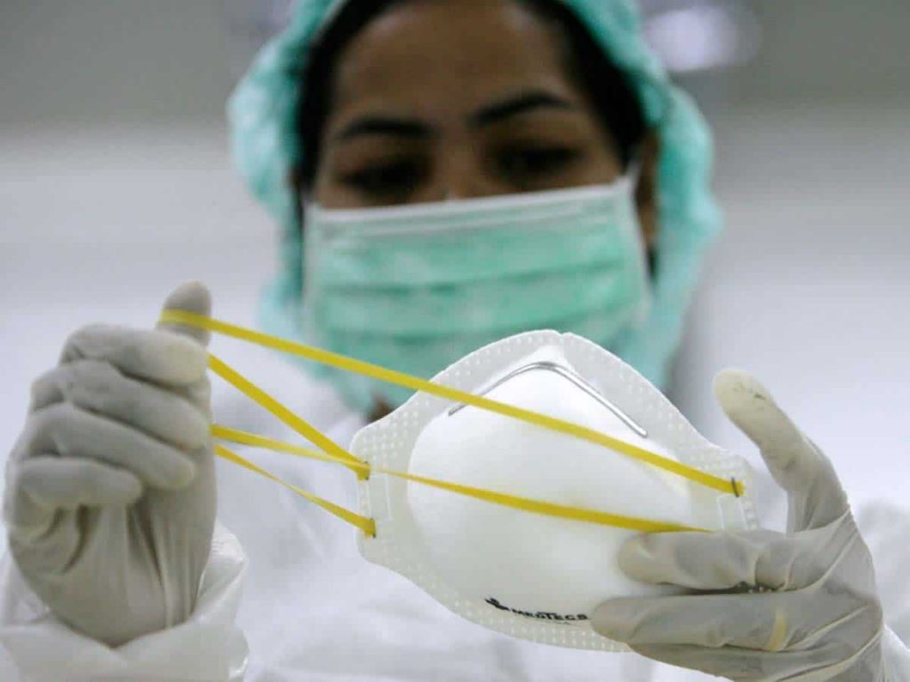 Samsung provides masks, PPE kits to hospitals in India