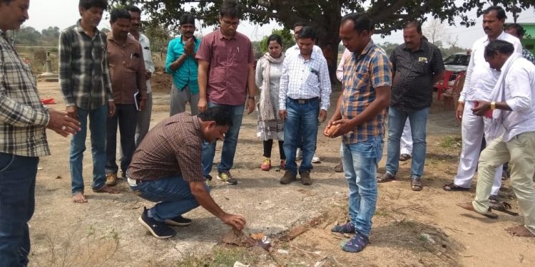 Kalahandi Collector visits Kesinga block