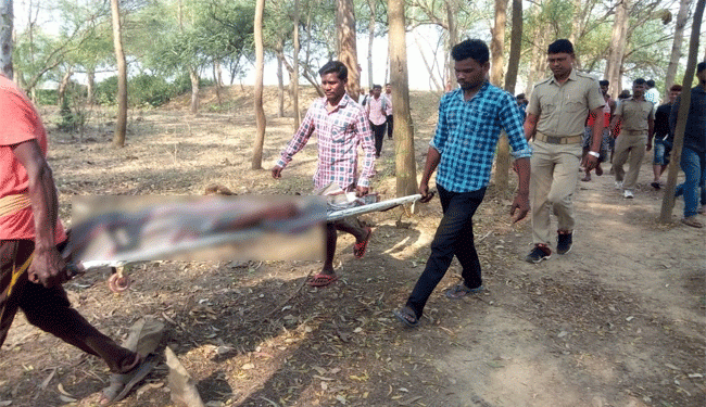 Woman's body found hanging from tree in Jajpur district, suicide suspected