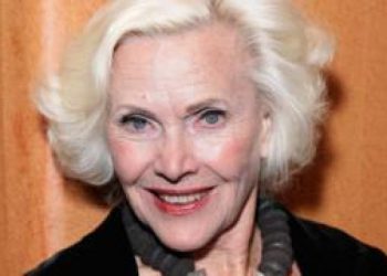 'Bond girl' Honor Blackman passes away at 94