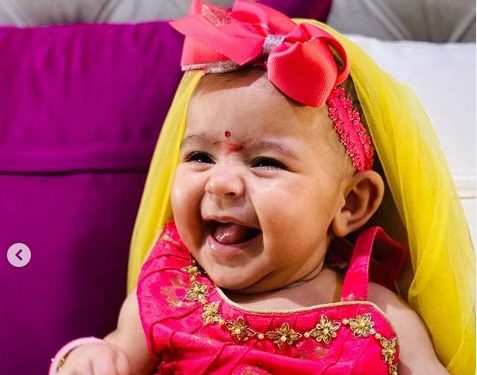 Kapil Sharma dolls up daughter Anayra for Ashthami puja