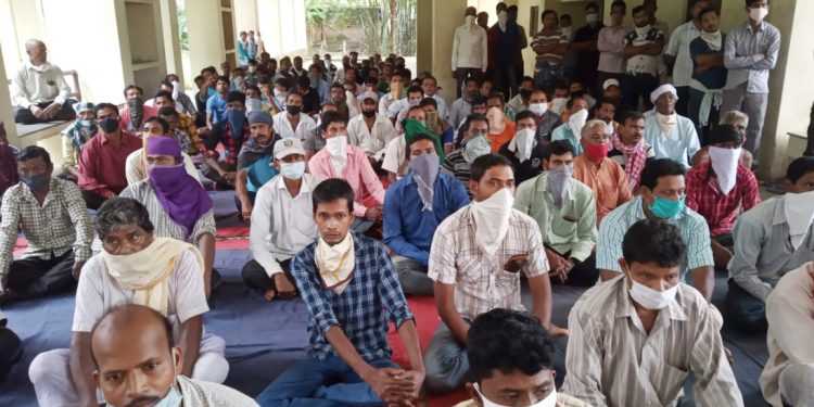 Protest by Baliapal villagers