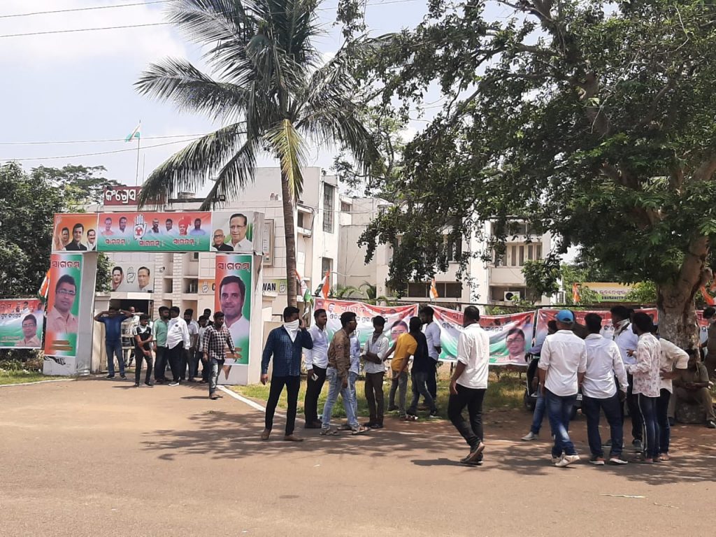 Group clash at Congress Bhawan over selection of Odisha Youth Congress president