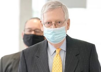 US Senate Majority Leader strongly calls for mask wearing