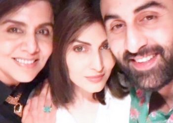 Neetu Kapoor turns 62, Riddhima and Ranbir hosts dinner