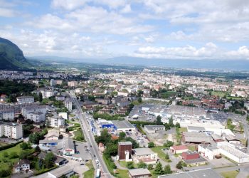 An aerial view of Annemasse. (Photo source: Wikipedia)