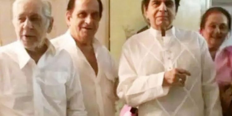 Dilip Kumar's youngest brother Aslam Khan passes away at 88