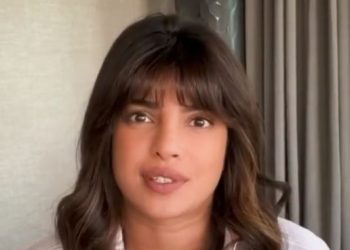 Priyanka chops hair, flaunts her bangs