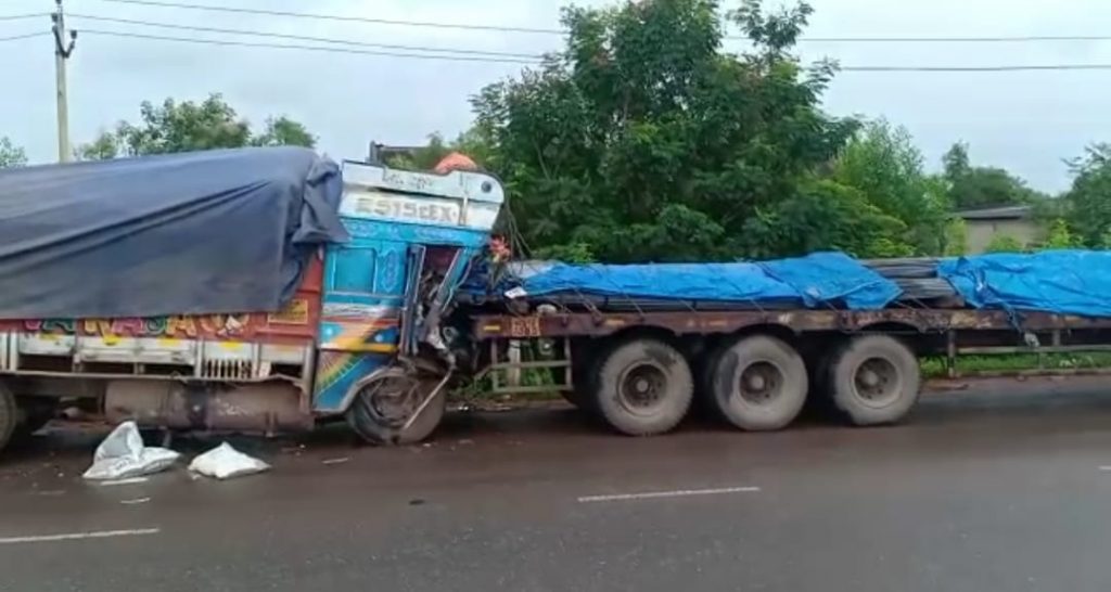 3 dead, 3 injured in two separate road mishaps in Odisha