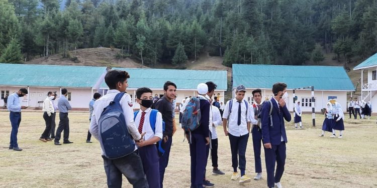 Lolab Valley School