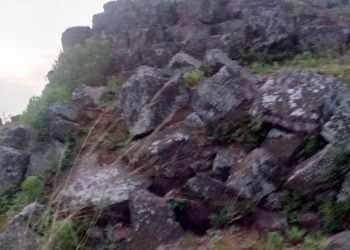 No one to look after ancient Buddhist site Parabhadi stupa