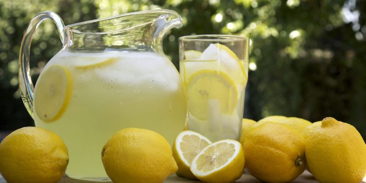 Drinking lemonade daily in the morning makes digestive system strong