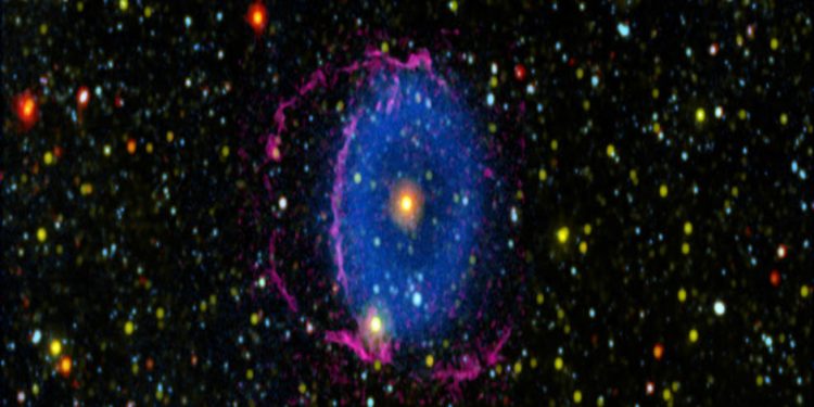 Astronomers solve 16-year- old Blue Ring Nebula mystery