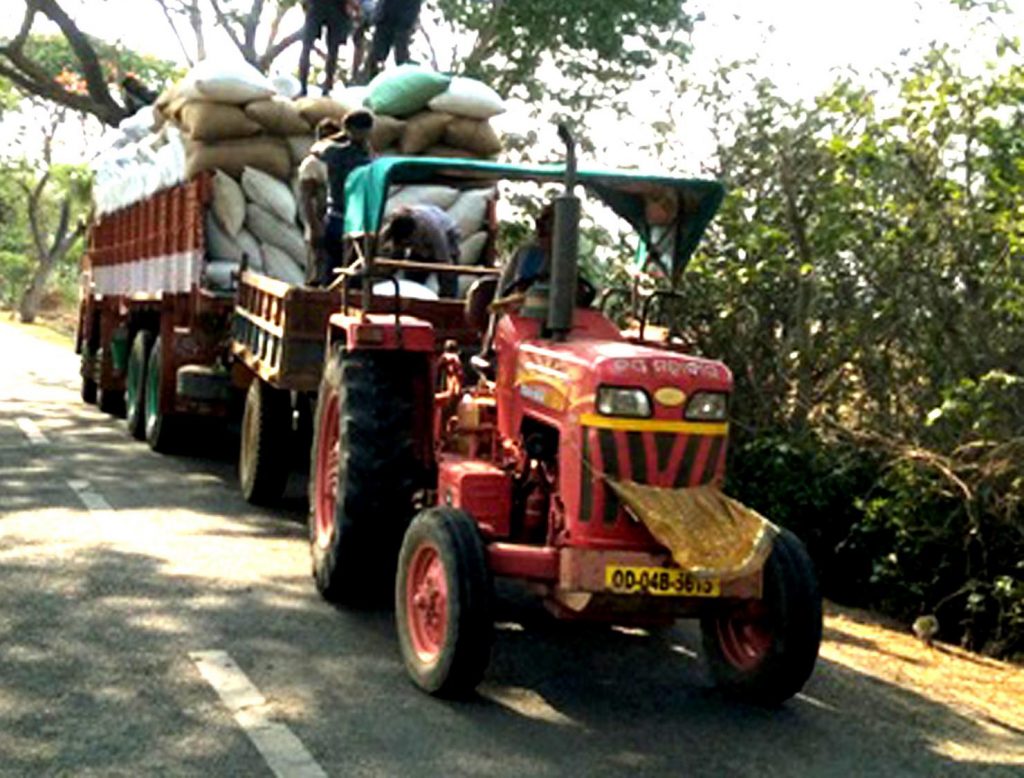 Andhra traders make hay in Bhadrak district