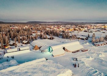 A unique hotel which is built every year