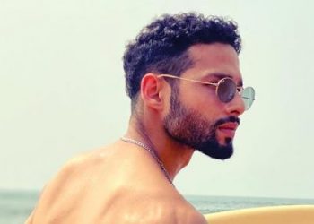 Siddhant Chaturvedi shares his 'notes'