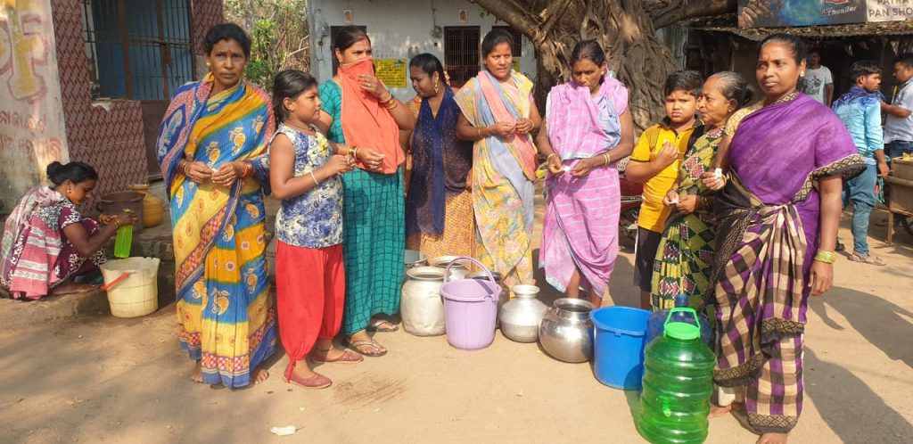 Summer ordeal Chhatrapur village residents have to draw lots to get drinking water