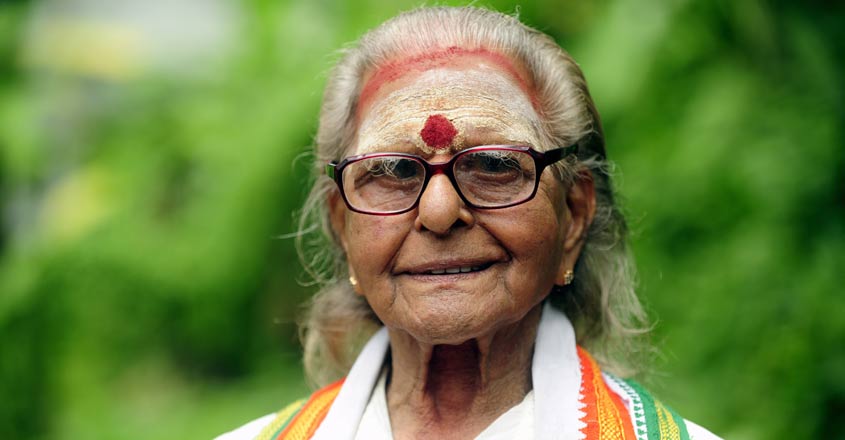 Kathakali maestro Chemancheri Kunhiraman Nair passes away at 105 ...