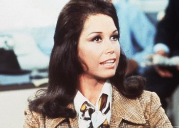 Mary Tyler Moore