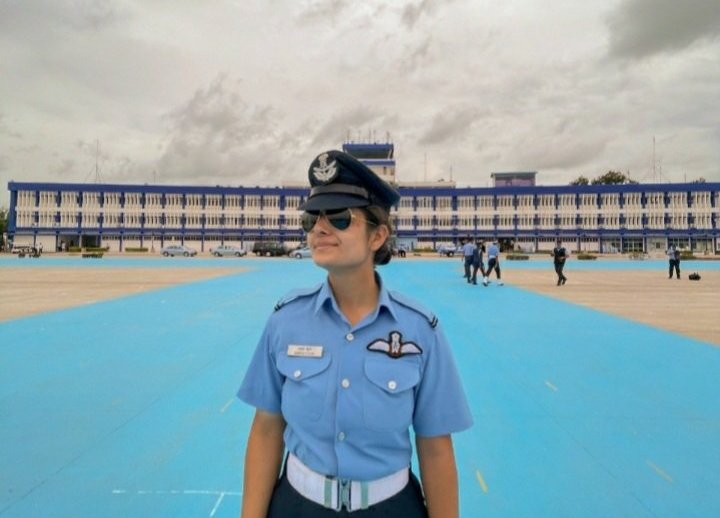 Indian air sales force for girls