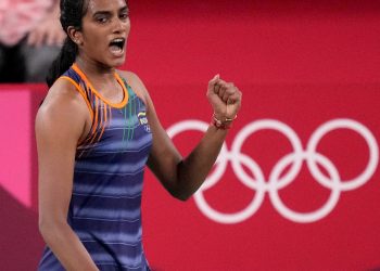 PV Sindhu enters semifinals at Tokyo Olympics