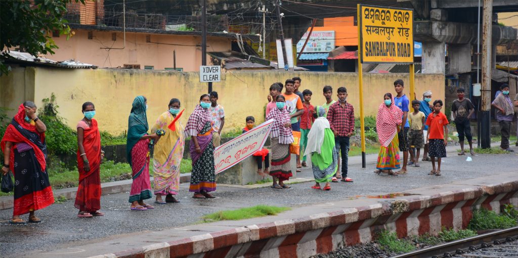 Locals oppose bid to close old station