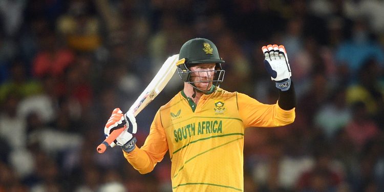 Cuttack: South African batsman Heinrich Klaasen during the 2nd T20 cricket match between India and South Africa, at Barabati stadium in Cuttack, Sunday, June 12, 2022. (PTI Photo/Swapan Mahapatra)(PTI06_12_2022_000172B)