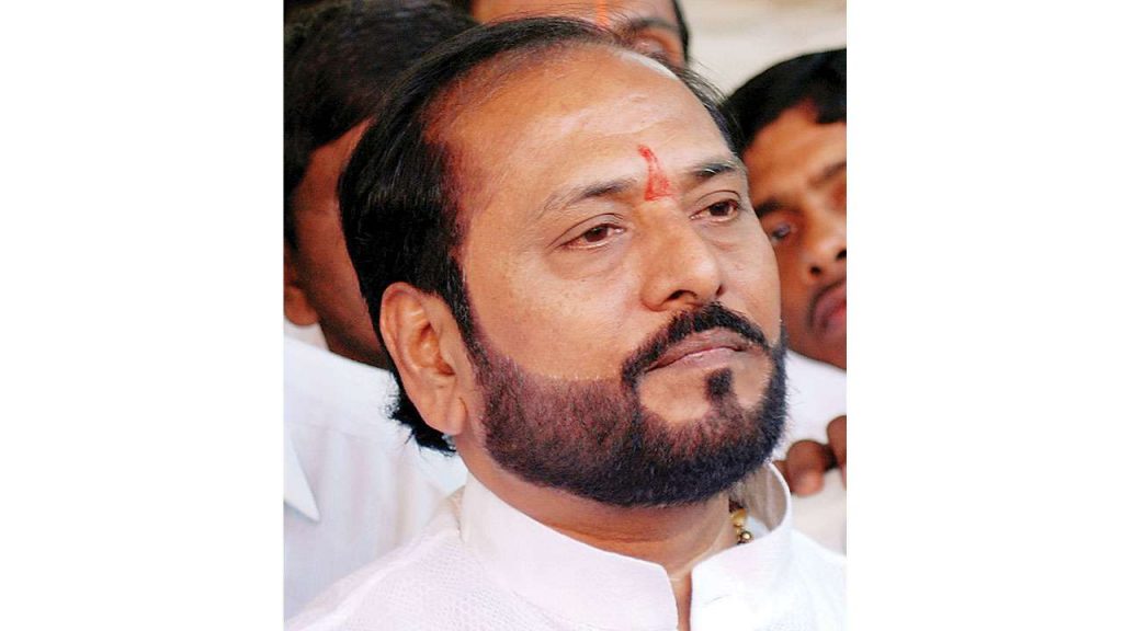 Ex-Maha minister Ramdas Kadam resigns as Shiv Sena leader