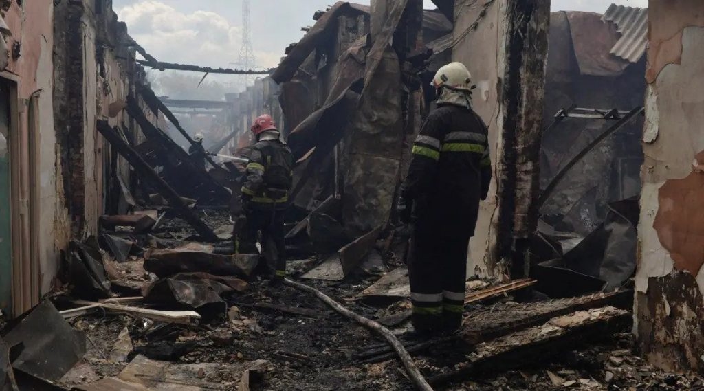 Firefighters work at a site of a professional college that was heavily damaged by a Russian missile strike in Kharkiv, Ukraine (PC: Reuters)