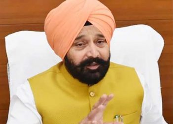 New minister sworn-in in Punjab after Sarari's exit, portfolios reshuffled