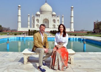 Danish Crown Prince and Princess visit Taj Mahal (Image: Sidhant/Twitter)