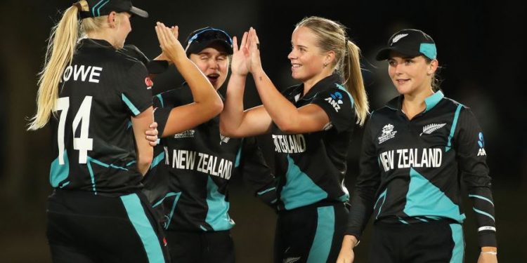 New Zealand Women's Team (Image: ICC/Twitter)