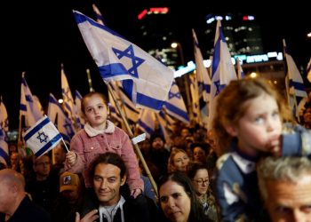 Israelis step up protests after Netanyahu rejects compromise